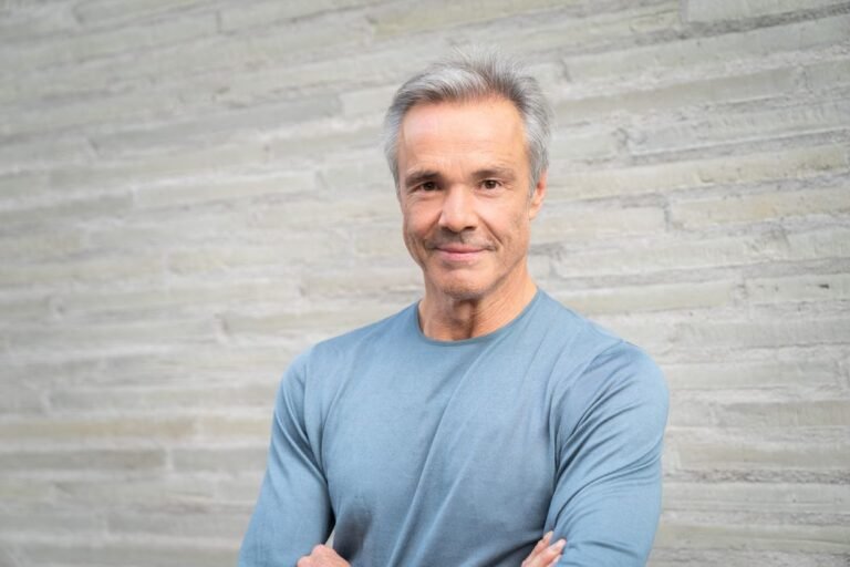 Hannes Jaenicke Krankheit – Unfall, Operation, Lähmung und die gesundheitlichen Herausforderungen des Schauspielers hannes jaenicke krankheit